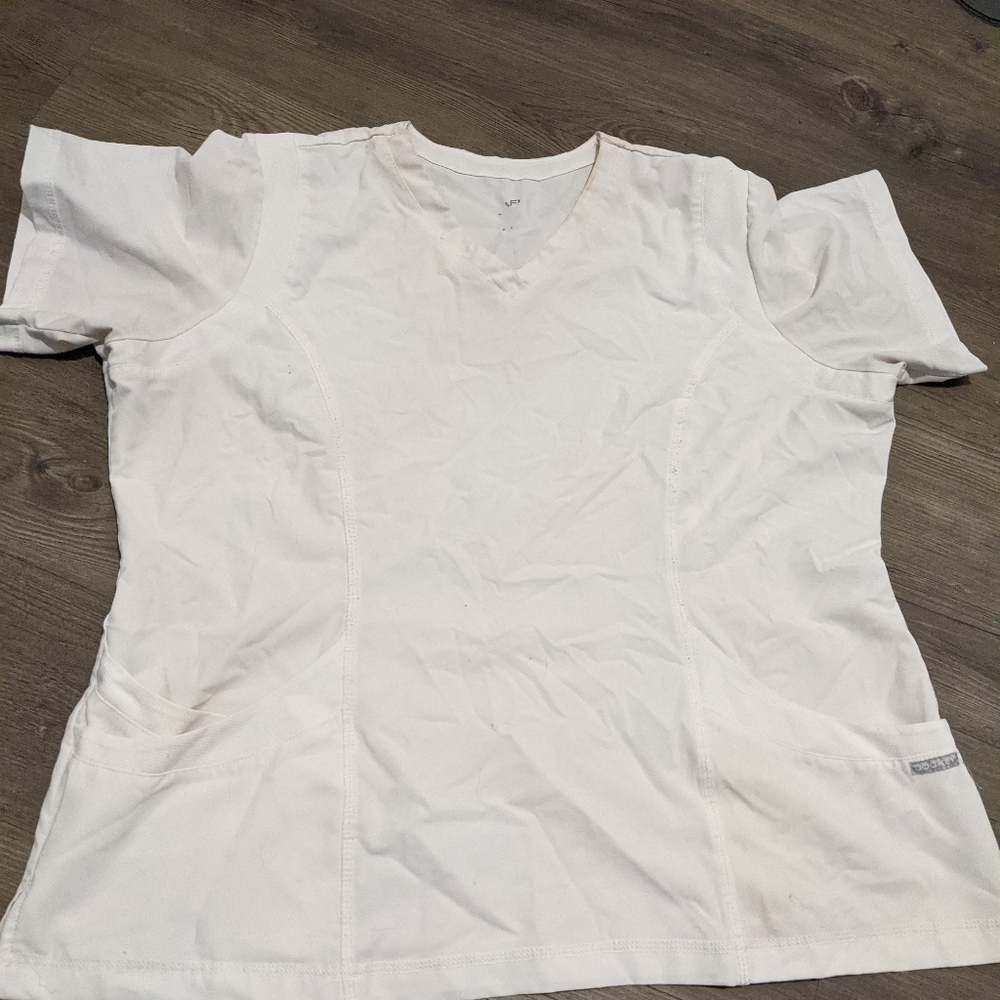 Jockey | White Scrub Top
